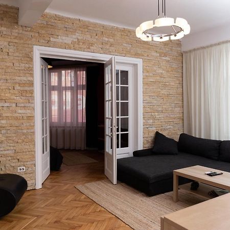 Color Aparments Coposu Blv Apartment Bucharest Exterior photo